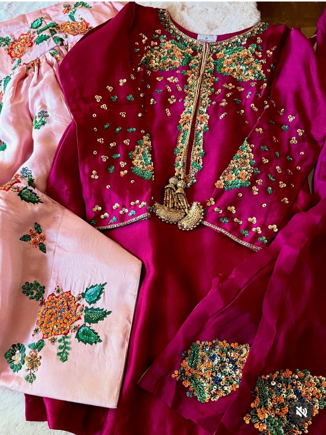 Luxury Muxe - Image 3